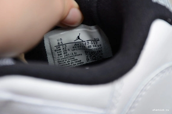 AV2187-117 Air Blue Low Legend Retro 11 Jordan AV2187-117 1009